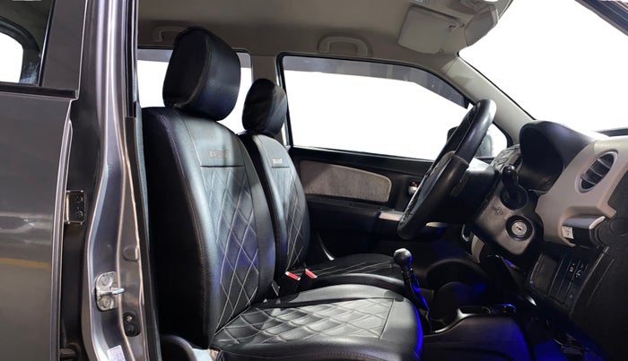 2014 Maruti Wagon R 1.0 VXI, Petrol, Manual, 28,316 km, Right Side Front Door Cabin