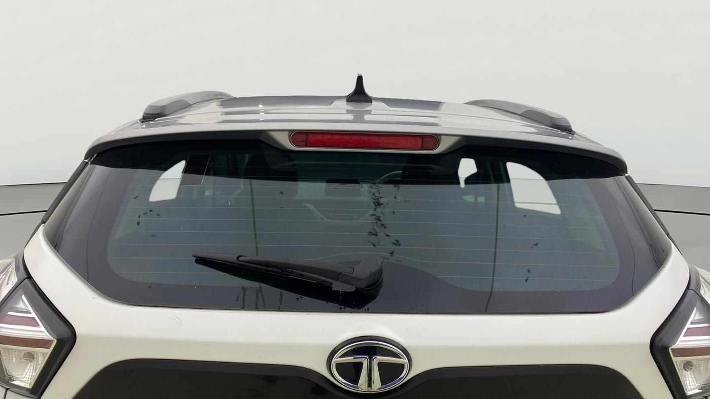 2020 Tata NEXON XZA PLUS PETROL, Petrol, Automatic, 1,27,344 km, Rear Windshield