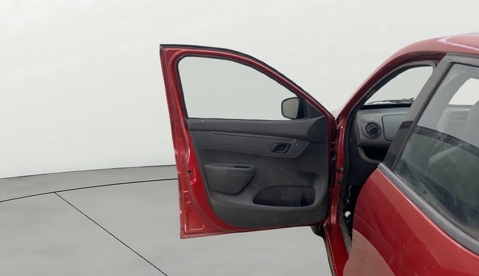 2016 Renault Kwid RXT 0.8, Petrol, Manual, 85,403 km, LHS Front Door