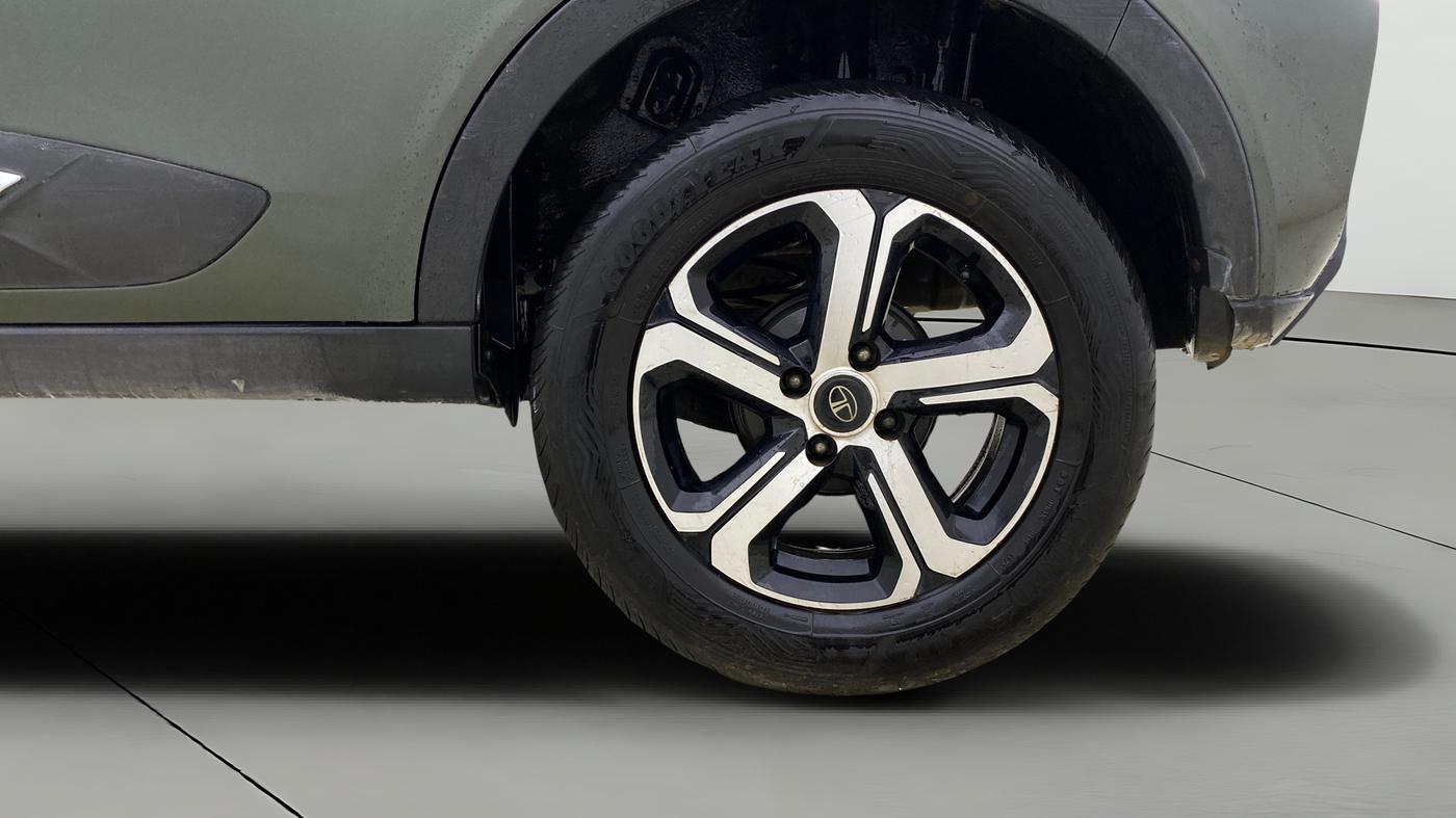 2022 Tata NEXON XZ PLUS (PREMIUM) PETROL, Petrol, Manual, 80,184 km, Left Rear Wheel