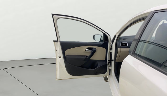 2013 Volkswagen Polo HIGHLINE1.2L, Petrol, Manual, 54,860 km, LHS Front Door