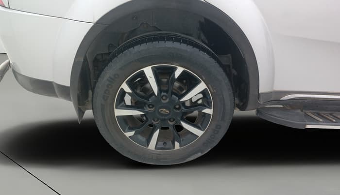2018 Mahindra XUV500 W11, Diesel, Manual, 69,561 km, Right Rear Wheel
