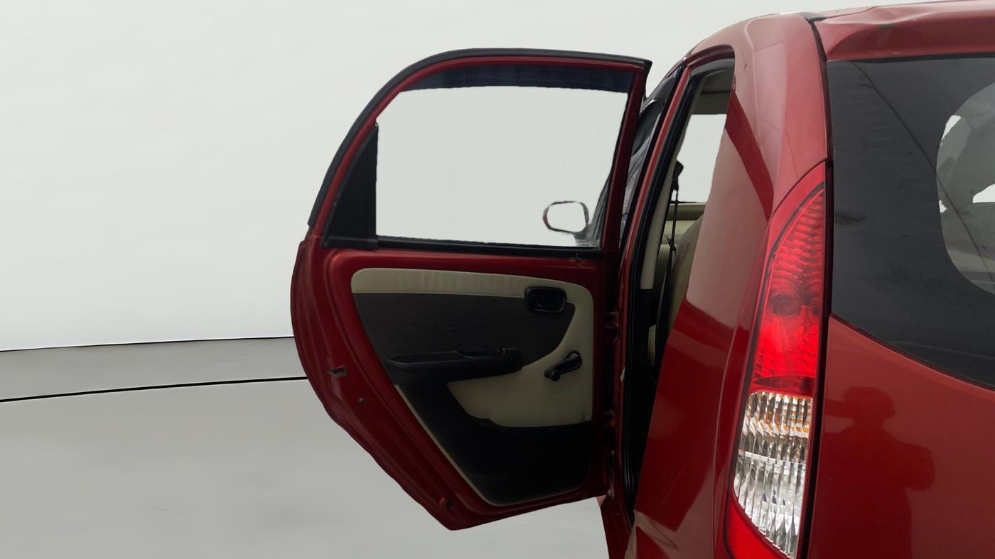 2016 Tata Nano TWIST XTA, Petrol, Automatic, 40,961 km, LHS Rear Door