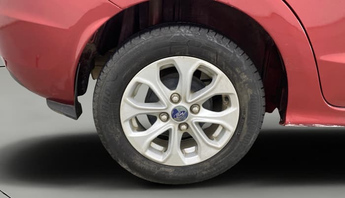 2015 Ford Figo Aspire TITANIUM 1.5 PETROL AT, Petrol, Automatic, 70,423 km, Right Rear Wheel