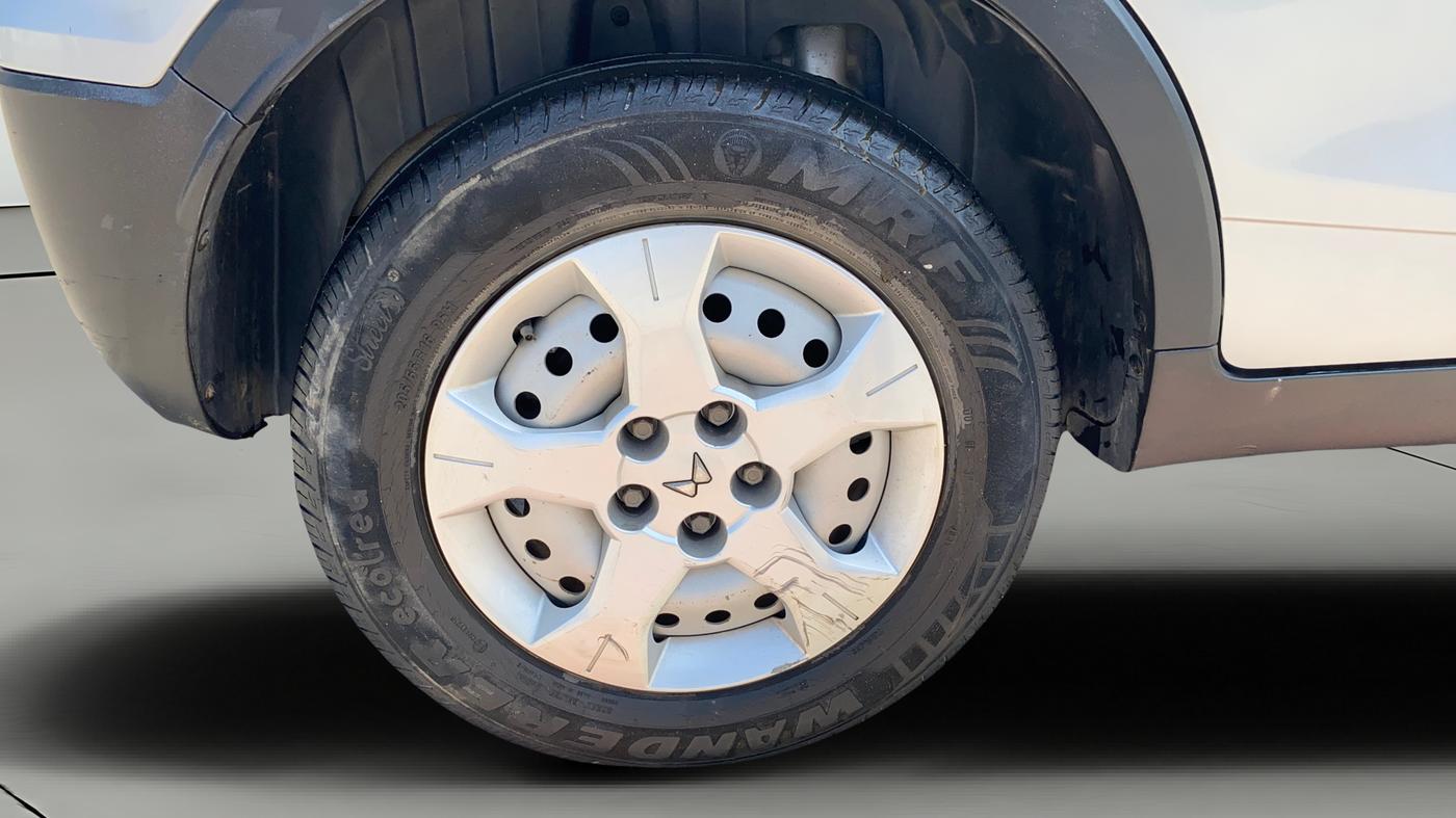 2019 Mahindra XUV300 W4 1.5 DIESEL, Diesel, Manual, 56,364 km, Right Rear Wheel