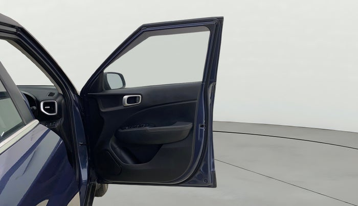 2019 Hyundai VENUE SX 1.0 (O) TURBO, Petrol, Manual, 26,684 km, RHS Front Door