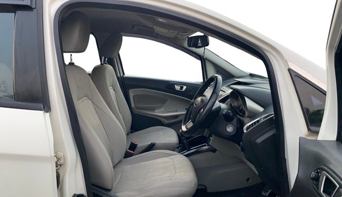 2014 Ford Ecosport TITANIUM 1.5L DIESEL, Diesel, Manual, 1,32,516 km, Right Side Front Door Cabin
