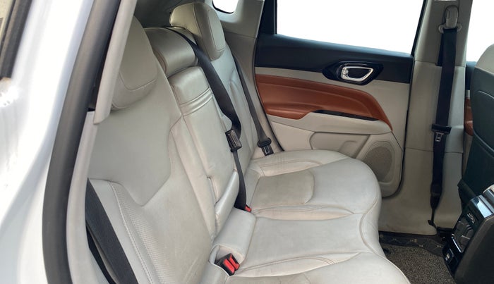 2021 Jeep Compass LIMITED (O) 1.4 PETROL DCT, Petrol, Automatic, 81,051 km, Right Side Rear Door Cabin