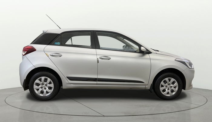 2017 Hyundai Elite i20 SPORTZ 1.2, Petrol, Manual, 77,465 km, Right Side View