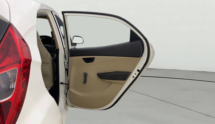 2014 Hyundai Eon ERA +, Petrol, Manual, 70,479 km, RHS Rear Door