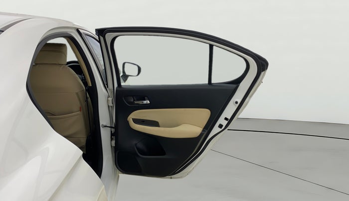 2022 Honda City 1.5L I-VTEC V CVT 5TH GEN, Petrol, Automatic, 12,834 km, RHS Rear Door