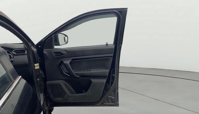 2022 Renault Kiger RXZ TURBO MT, Petrol, Manual, 23,758 km, RHS Front Door