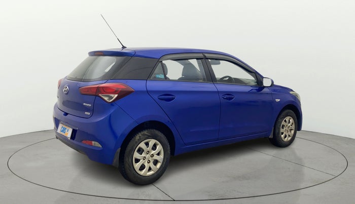 2016 Hyundai Elite i20 MAGNA 1.2, Petrol, Manual, 1,08,138 km, Right Back Diagonal