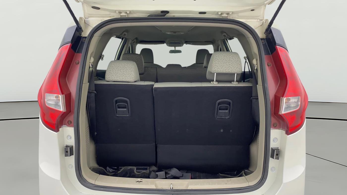 2019 Mahindra MARAZZO M2 8 STR, Diesel, Manual, 26,342 km, Boot Open Zoomed View