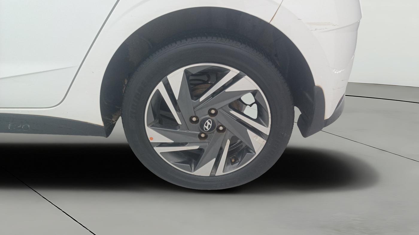 2022 Hyundai NEW I20 ASTA 1.2 MT, Petrol, Manual, 43,102 km, Left Rear Wheel