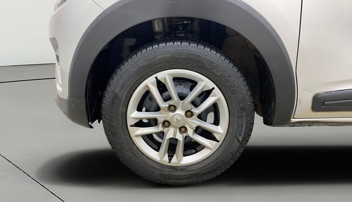 2020 Renault TRIBER RXT AMT, Petrol, Automatic, 43,288 km, Left Front Wheel