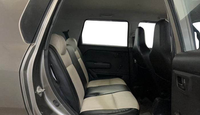 2022 Maruti New Wagon-R LXI CNG (O) 1.0, CNG, Manual, 50,681 km, Right Side Rear Door Cabin