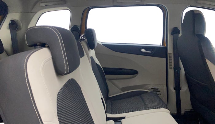 2021 Renault TRIBER RXZ, Petrol, Manual, 40,432 km, Right Side Rear Door Cabin