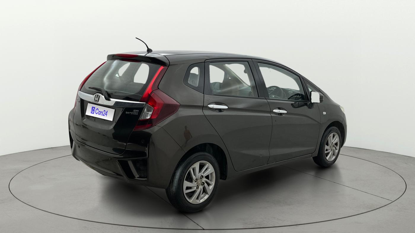 2018 Honda Jazz 1.2L I-VTEC V CVT, Petrol, Automatic, 38,862 km, Right Back Diagonal