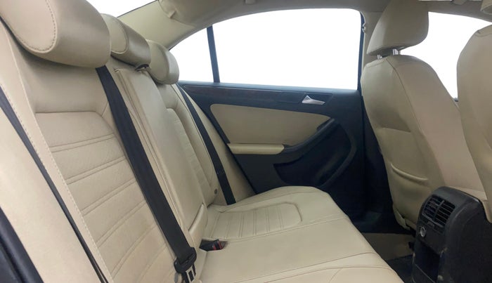 2013 Volkswagen Jetta HIGHLINE TDI AT, Diesel, Automatic, 97,845 km, Right Side Rear Door Cabin