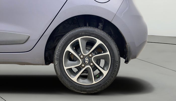 2017 Hyundai Grand i10 SPORTZ (O) AT 1.2 KAPPA VTVT, Petrol, Automatic, 76,676 km, Left Rear Wheel