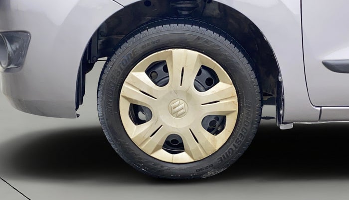 2013 Maruti Wagon R 1.0 VXI, Petrol, Manual, 38,690 km, Left Front Wheel
