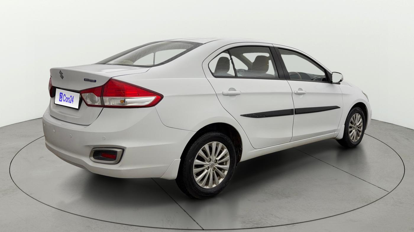 2018 Maruti Ciaz DELTA 1.5 SHVS MT PETROL, Petrol, Manual, 1,05,091 km, Right Back Diagonal