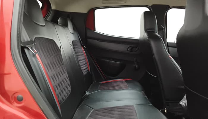 2022 Renault Kwid RXL 1.0 (O), Petrol, Manual, 21,518 km, Right Side Rear Door Cabin