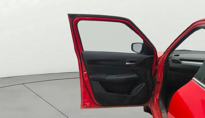 2023 Maruti Swift VXI, Petrol, Manual, 29,928 km, LHS Front Door