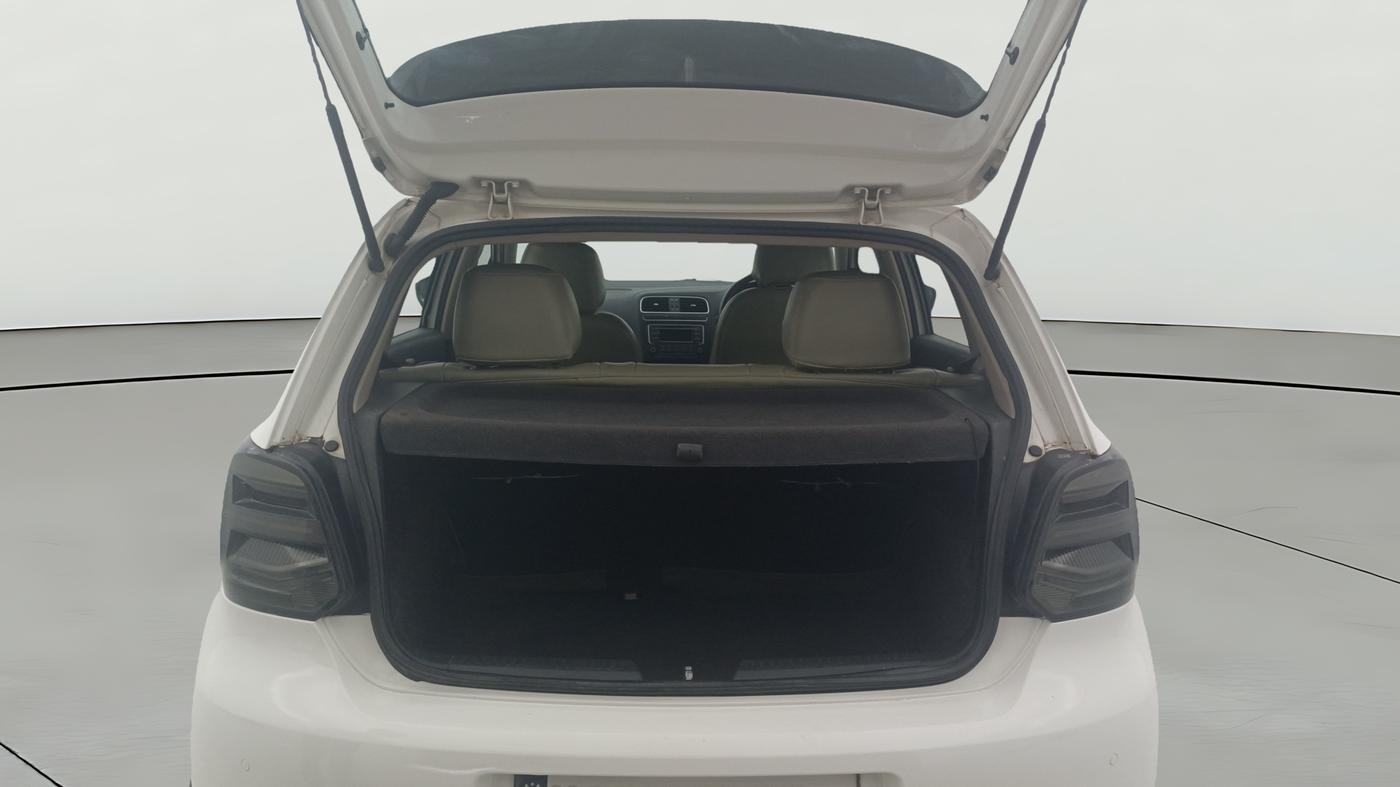 2014 Volkswagen Polo HIGHLINE1.2L, Petrol, Manual, 85,387 km, Boot Open Zoomed View