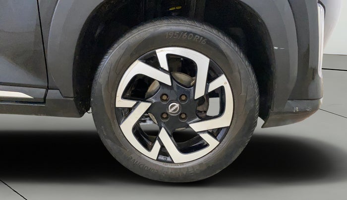 2021 Nissan MAGNITE XV PREMIUM, Petrol, Manual, 49,818 km, Right Front Wheel