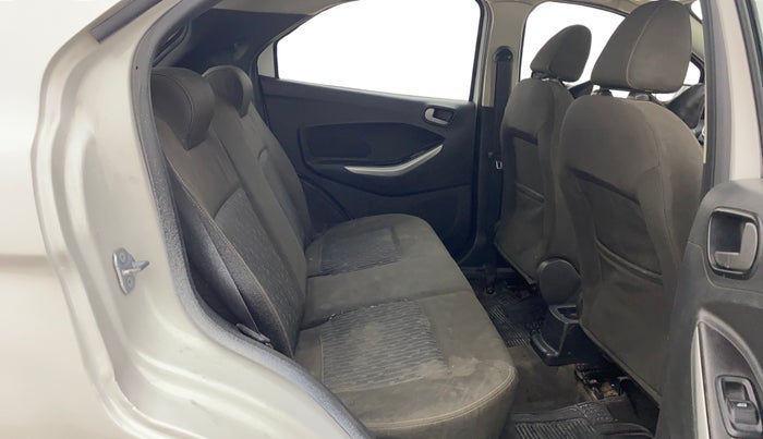 2016 Ford New Figo TREND 1.2 PETROL, Petrol, Manual, 1,30,729 km, Right Side Rear Door Cabin