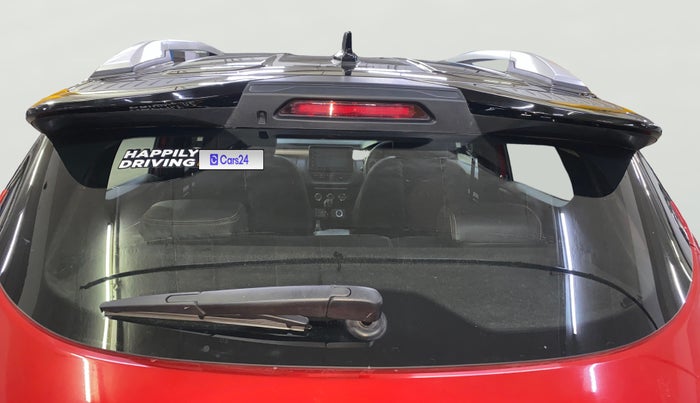 2023 Renault Kiger RXT (O) MT DUAL TONE, Petrol, Manual, 11,708 km, Rear Windshield