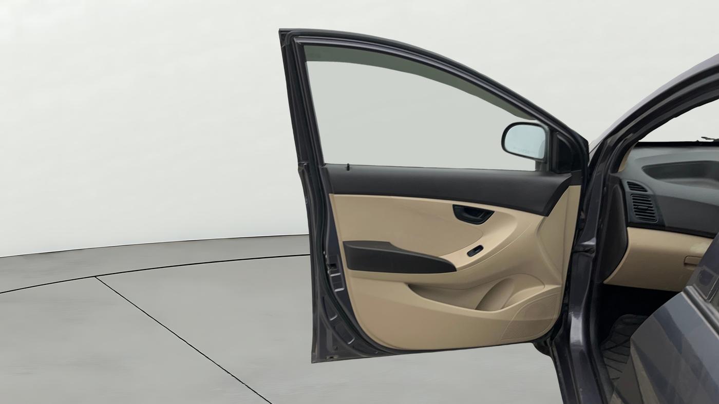 2015 Hyundai Eon ERA +, Petrol, Manual, 91,906 km, LHS Front Door