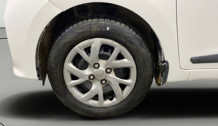 2017 Hyundai Grand i10 SPORTZ (O) 1.2 KAPPA VTVT, Petrol, Manual, 47,150 km, Left Front Wheel