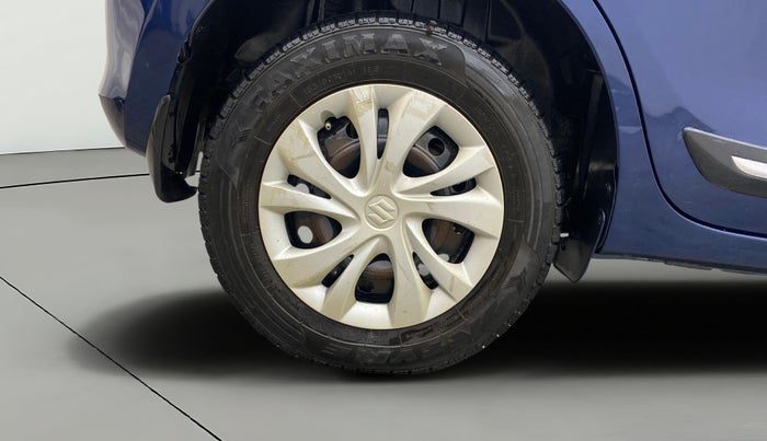 2018 Maruti Swift VDI AMT, Diesel, Automatic, 79,052 km, Right Rear Wheel