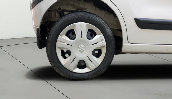 2017 Maruti Wagon R 1.0 VXI, Petrol, Manual, 47,867 km, Right Rear Wheel