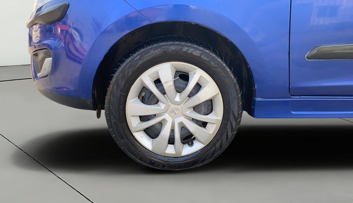 2016 Tata Zest XMS PETROL, Petrol, Manual, 53,231 km, Left Front Wheel