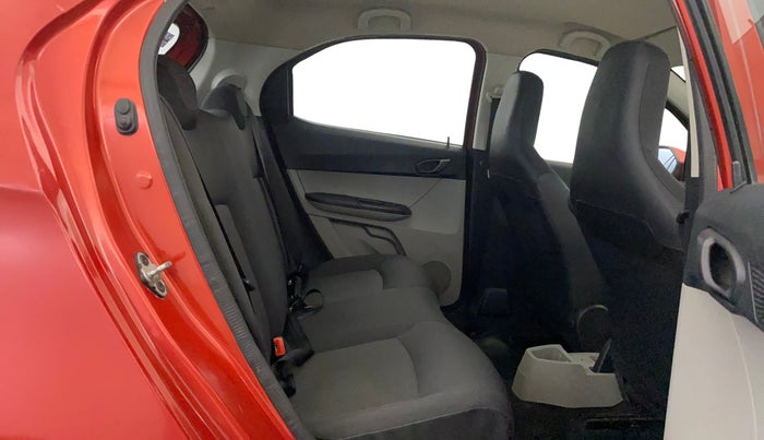 2017 Tata Tiago XT PETROL, Petrol, Manual, 32,566 km, Right Side Rear Door Cabin