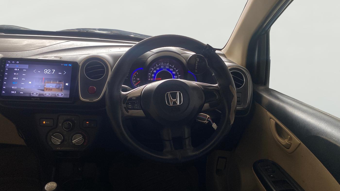 2014 Honda Mobilio 1.5L I-DTEC V, Diesel, Manual, 75,814 km, Steering Wheel Close Up