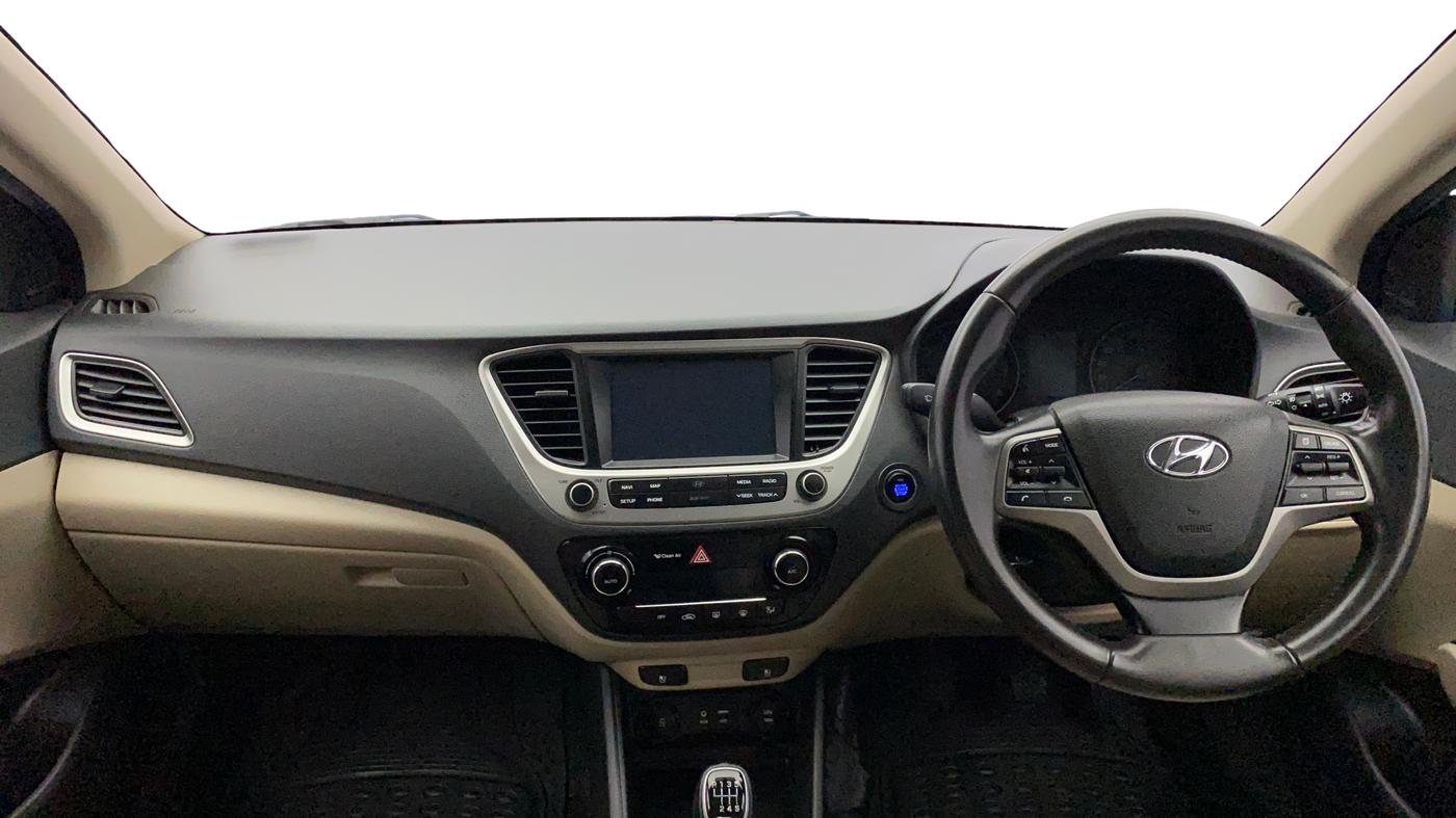 2018 Hyundai Verna 1.6 VTVT SX O, Petrol, Manual, 87,353 km, Dashboard
