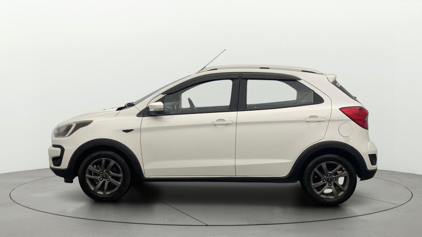 2019 Ford FREESTYLE TITANIUM 1.2 PETROL, Petrol, Manual, 1,22,069 km, Left Side