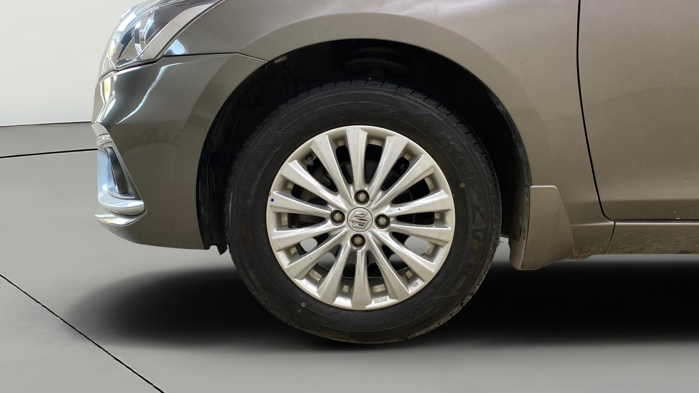 2019 Maruti Ciaz DELTA 1.5 SHVS MT PETROL, Petrol, Manual, 38,535 km, Left Front Wheel