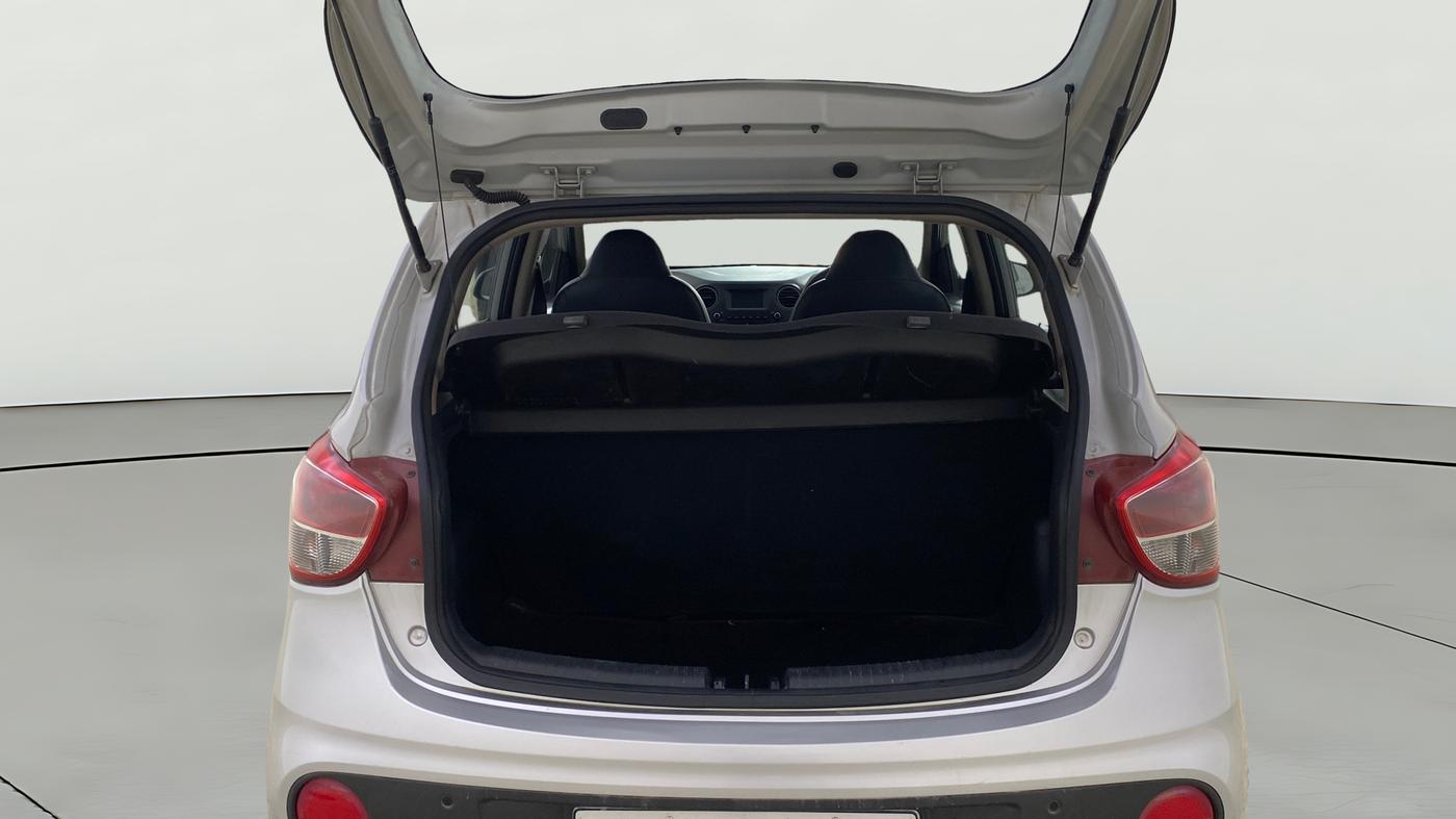 2017 Hyundai Grand i10 SPORTZ (O) 1.2 KAPPA VTVT, Petrol, Manual, 20,721 km, Boot Open Zoomed View