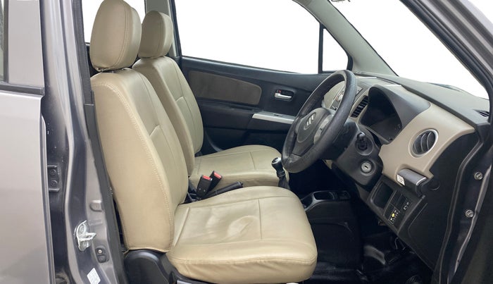 2014 Maruti Wagon R 1.0 LXI CNG, CNG, Manual, 93,598 km, Right Side Front Door Cabin