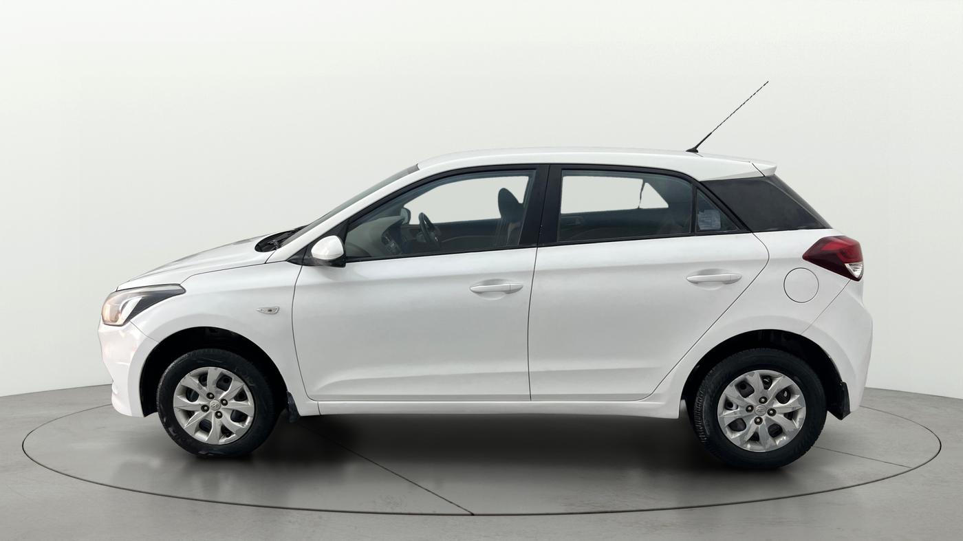 2015 Hyundai Elite i20 MAGNA 1.2, Petrol, Manual, 1,26,438 km, Left Side