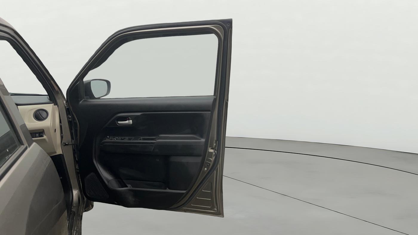2022 Maruti New Wagon-R VXI 1.0, Petrol, Manual, 31,623 km, RHS Front Door