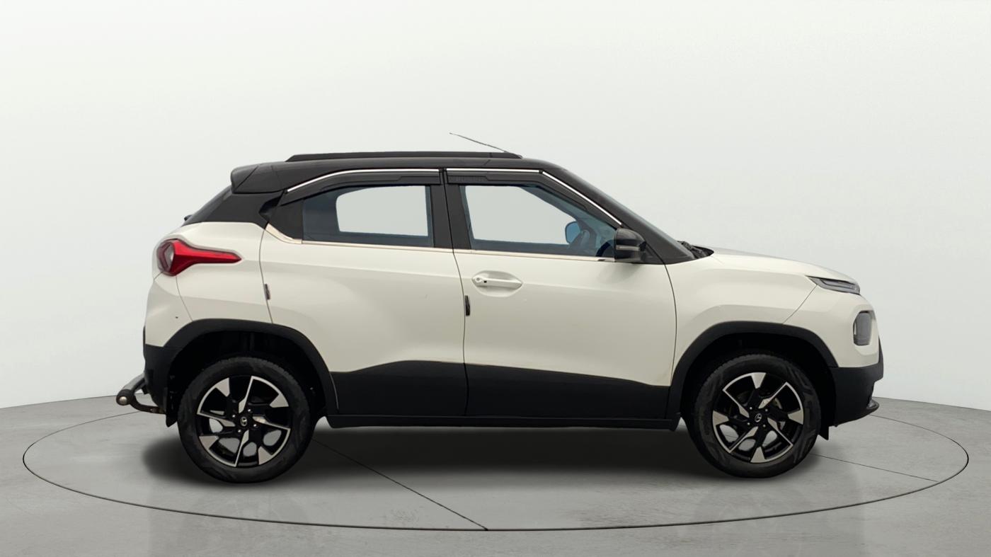 2022 Tata PUNCH CREATIVE  1.2 RTN DUAL TONE, Petrol, Manual, 28,983 km, Right Side View