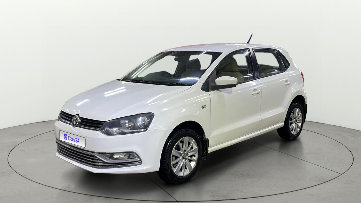 2015 Volkswagen Polo HIGHLINE1.5L, Diesel, Manual, 94,250 km, Left Front Diagonal