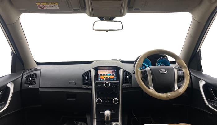 2020 Mahindra XUV500 W7, Diesel, Manual, 44,835 km, Dashboard